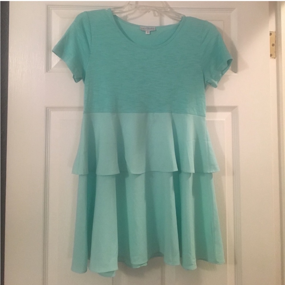 ISO! Something similar to this.